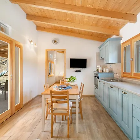 Casa Blanca Tatil Evi